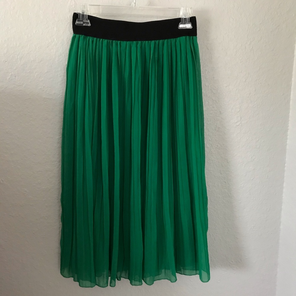 Forever 21 skirt